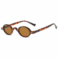 Leopardo l Marrom